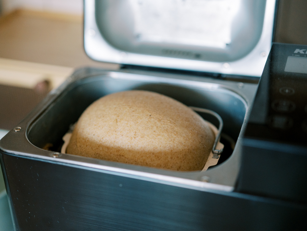 quick sourdough bread in the bread machine