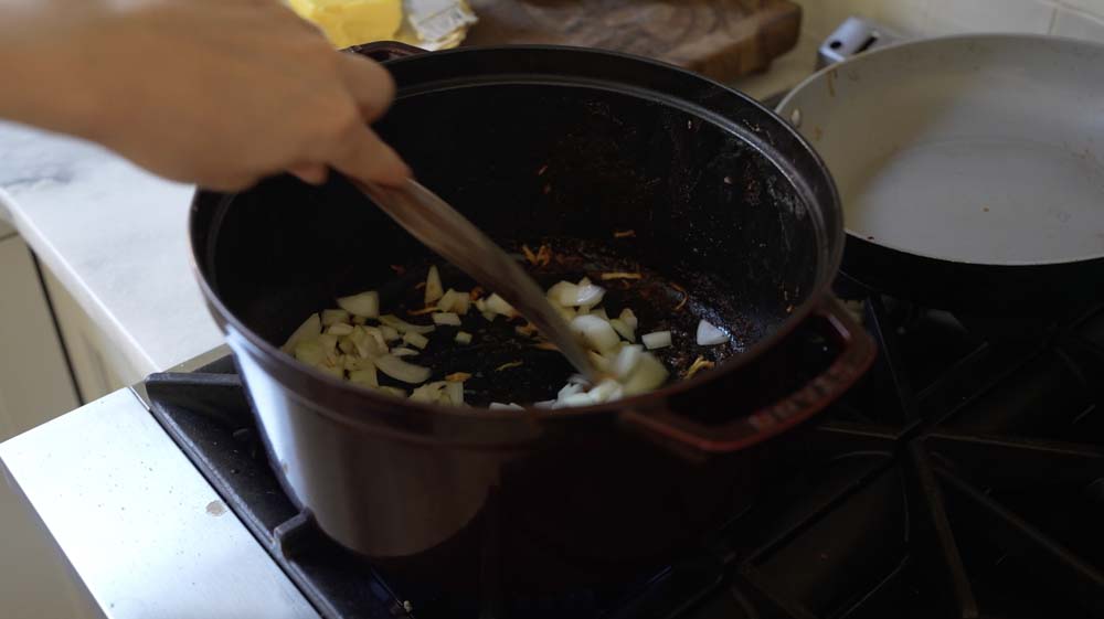 making chicken enchiladas in a dutch oven