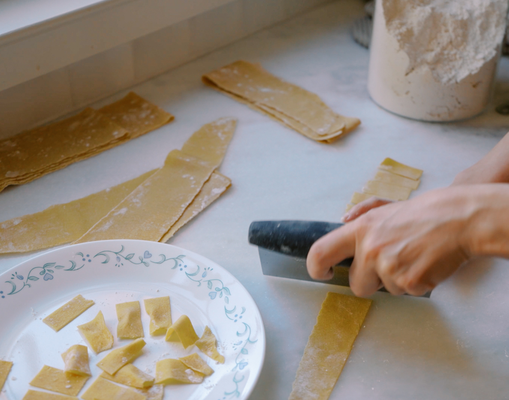 cutting homemade pasta