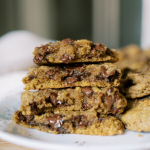 pumpkin sourdough chocolate chip cookies