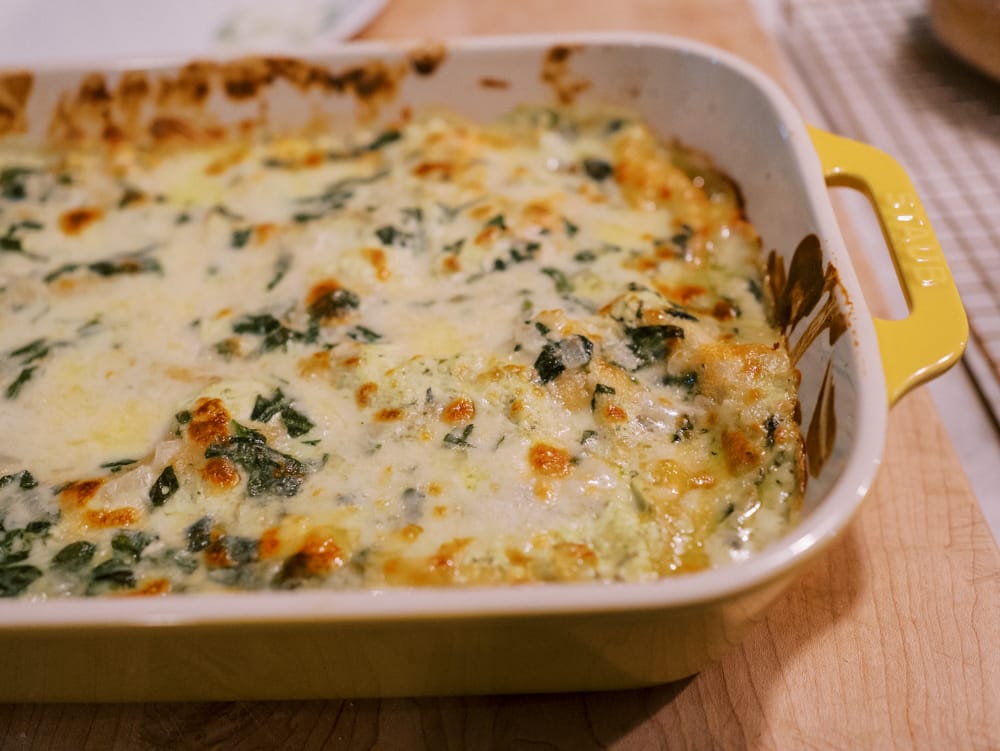 White Chicken Lasagna with Creamy Pesto Filling