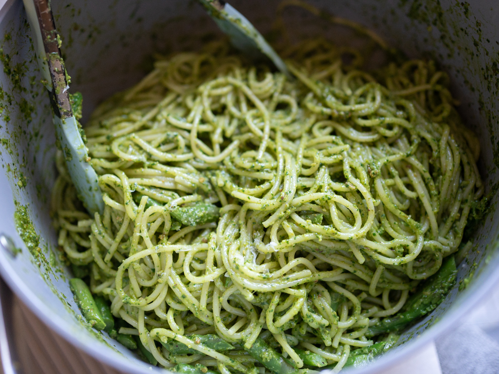 spring pesto green pasta