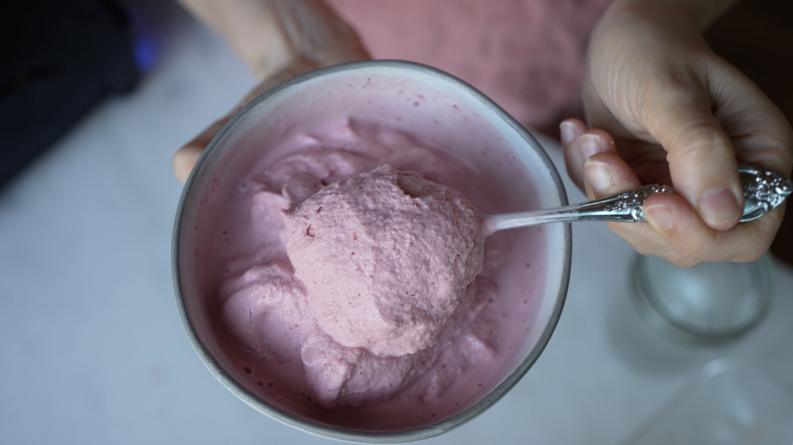 Cherry Vanilla Protein Smoothie Bowl