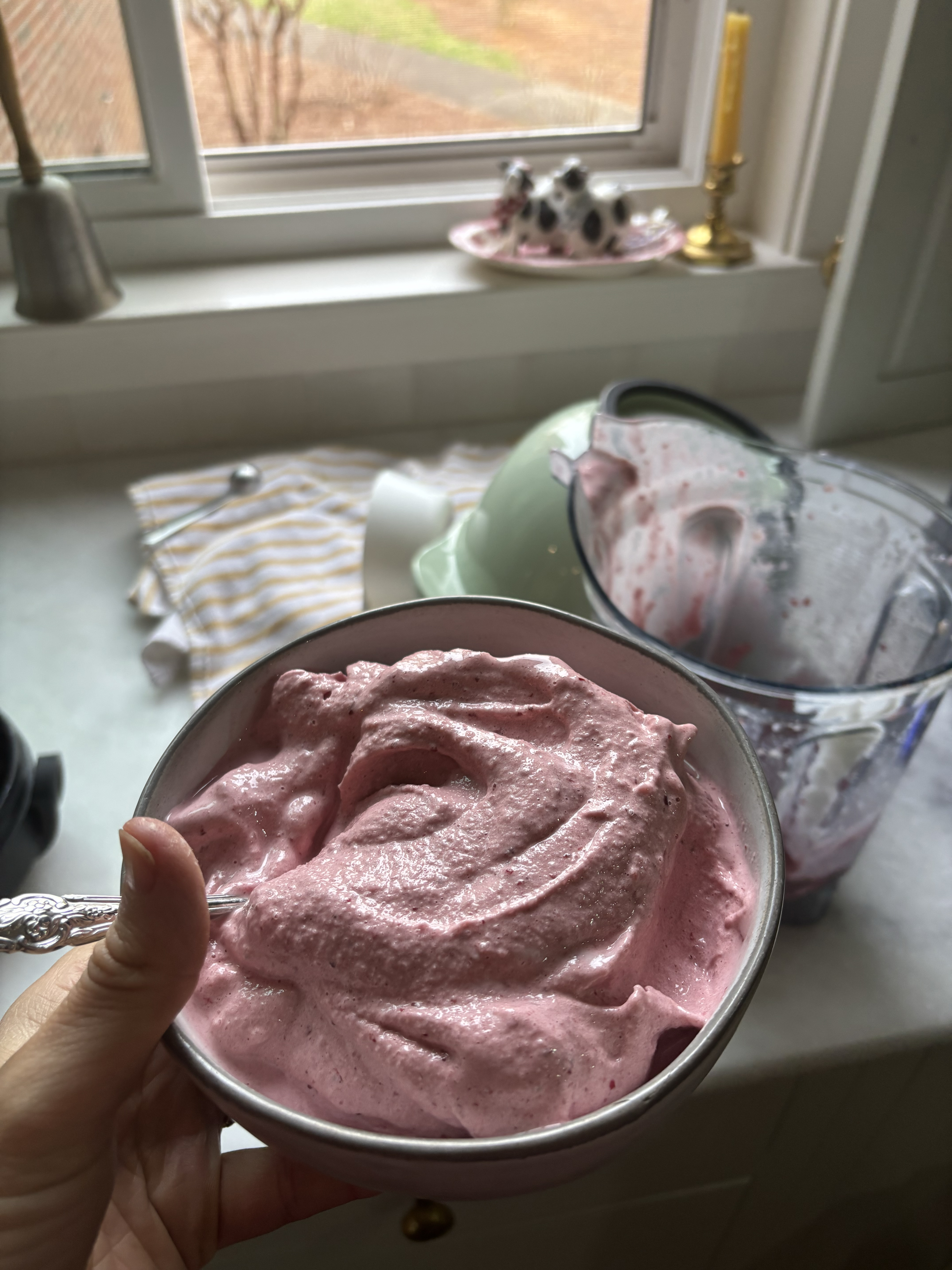 cherry vanilla protein smoothie bowl