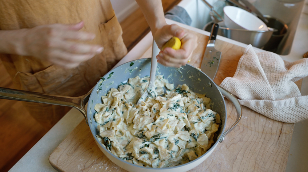 pasta alfredo with kale
