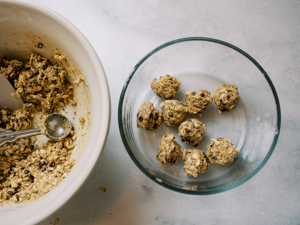 Peanut Butter Protein Bites with Oats