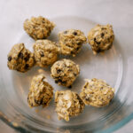Peanut Butter Protein Bites with Oats