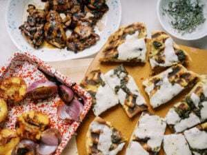 Grilled Flatbread with Pesto, Mozzarella, and Balsamic Glaze