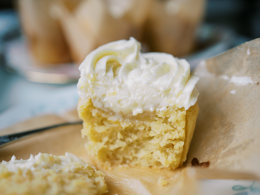Lemon Cupcakes with Lemon Buttercream