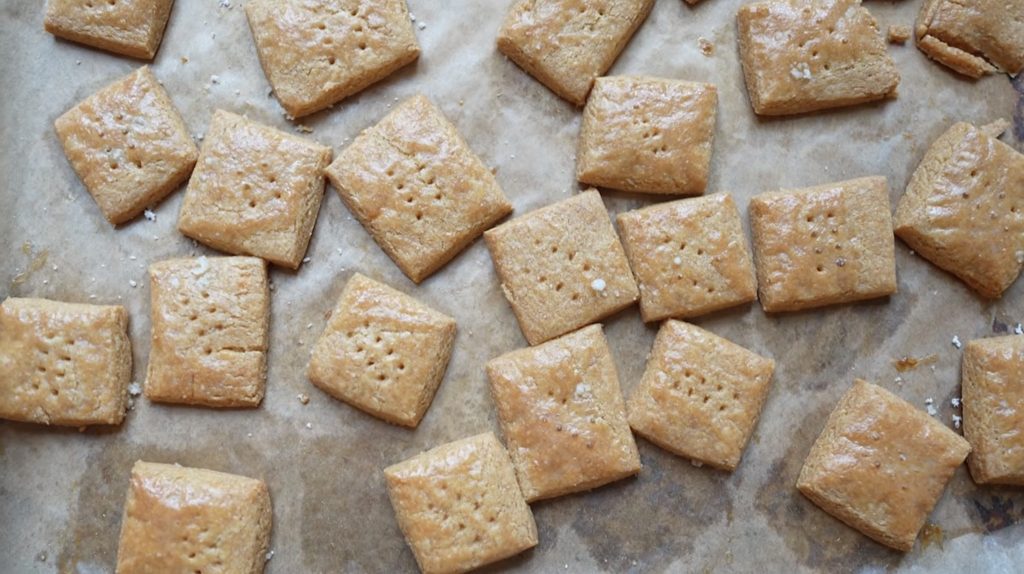 Cheddar Cheese Crackers with Einkorn Flour